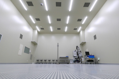 Managing the cleanroom environment